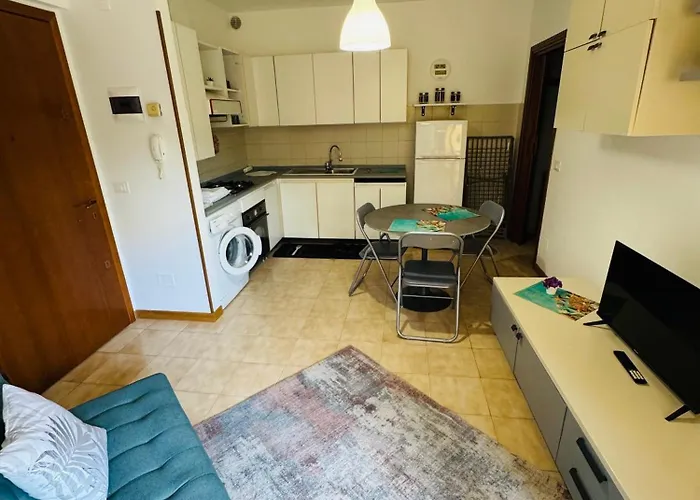 Nonno Pino A 50m Dal Mare 아파트